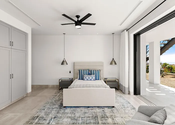 Poco Paraiso Villa
